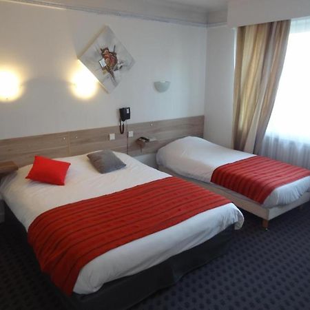 Les Ambassadeurs Hotel Saint-Chamond Kültér fotó
