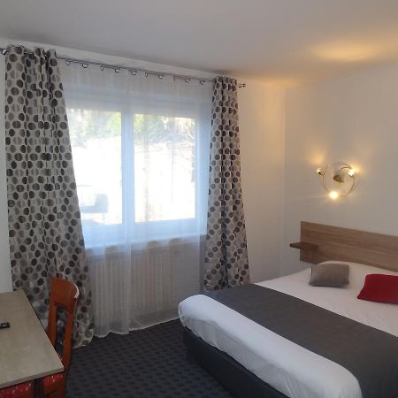 Les Ambassadeurs Hotel Saint-Chamond Kültér fotó